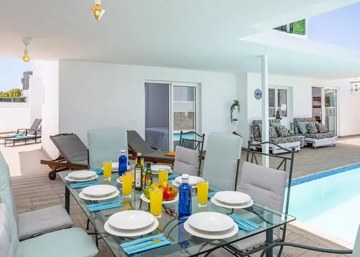 Deluxe By פוארטו דל כרמן