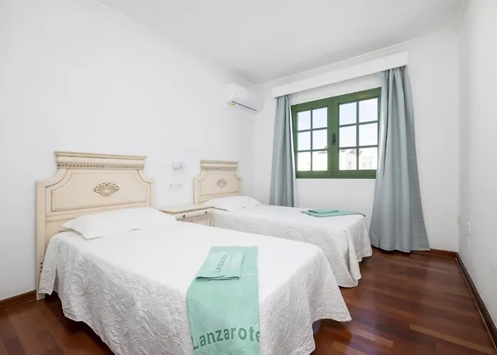 Deluxe By Puerto del Carmen (Lanzarote)